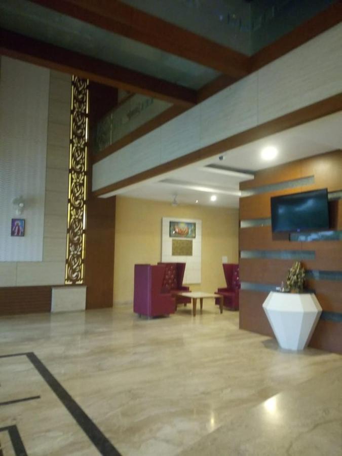 Mnr Resort Piparia Экстерьер фото