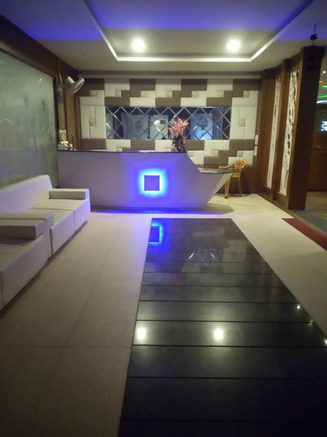 Mnr Resort Piparia Экстерьер фото