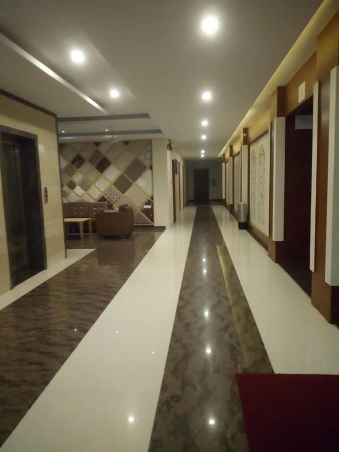 Mnr Resort Piparia Экстерьер фото